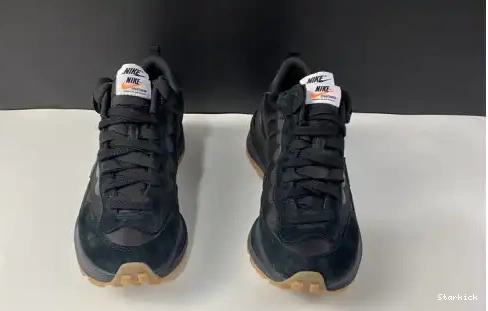 DD1875-001 Vaporwaffle Gum Sacai Nike Black 0602